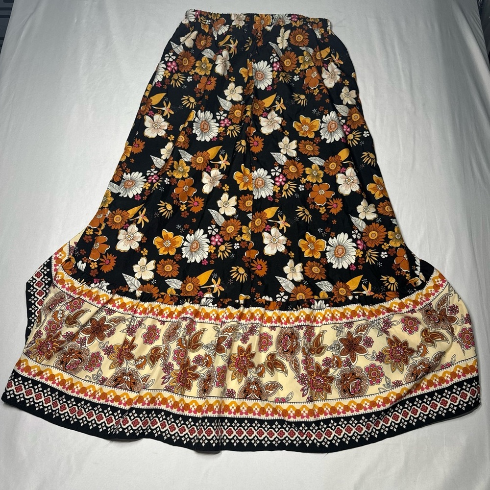 Emory Rose Bohemian‎ Chic Floral A-Line Skirt - Black, Brown, and Cream - Picture 3 of 6